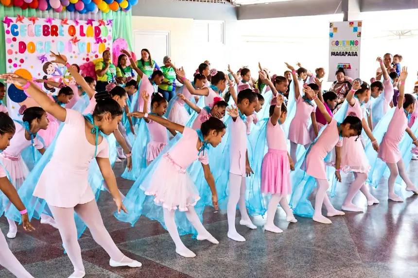 Projeto Ballet na Comunidade