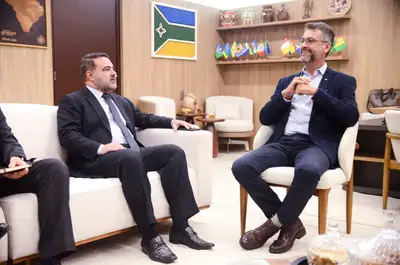 notícia: Governador Clécio Luís apresenta a vice-presidente do Tribunal de Contas da União avanços na gestão pública do Amapá