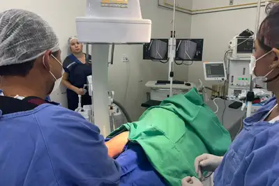 notícia: ‘Não esperava que fosse tudo tão rápido’, diz mãe após cirurgia ortopédica do filho de 3 anos no HE de Macapá