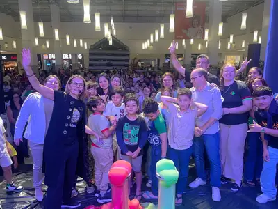 notícia: Grupo Ciência em Show ganha o palco e encanta estudantes na abertura da 13ª Feira de Ciências e Engenharia do Amapá