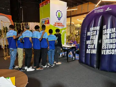 notícia: Sessões realistas sobre astronomia encantam visitantes da 13ª Feira de Ciências e Engenharia do Amapá