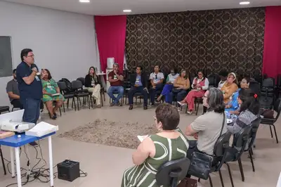 notícia: Governo do Amapá inicia discussões sobre protocolo de enfrentamento à violência sexual nas escolas de Macapá 