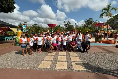 notícia: Governo do Amapá promove dia de lazer com música e diversão para idosos do Residencial Macapaba