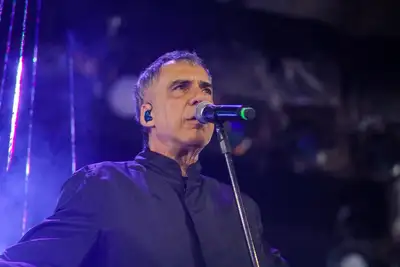 notícia: Show de Arnaldo Antunes encerra com emoção a 3ª Folia Literária Internacional do Amapá