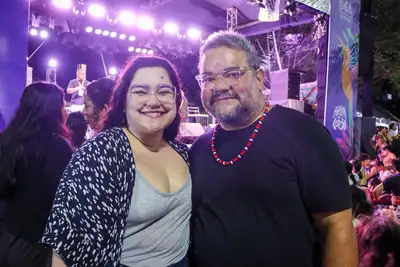 notícia: 'Ver ele cantando aqui foi mágico': pai e filha vivem emoção no show de Arnaldo Antunes durante a Folia Literária Internacional do Amapá