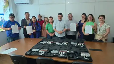 notícia: Governo do Amapá realiza doação de kits de análise de água e piscicultura para instituições de pesquisa, ensino e perícia