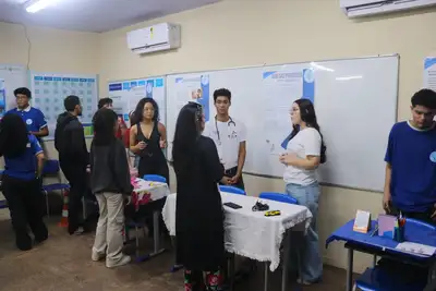 notícia: Estudantes da Escola Lucimar Amoras participam do projeto ‘Giro das Profissões’ e exploram caminhos para o futuro profissional