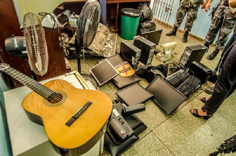 Objetos que haviam sido furtados foram recuperados pela polícia e levados ao Ciosp do Pacoval. Material será devolvido ao Centro