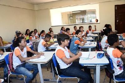 notícia: Rede estadual oferta mais de 7 mil vagas na terceira fase da pré-matrícula