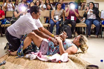notícia: Dia Internacional da Parteira celebra trabalho que salva vidas