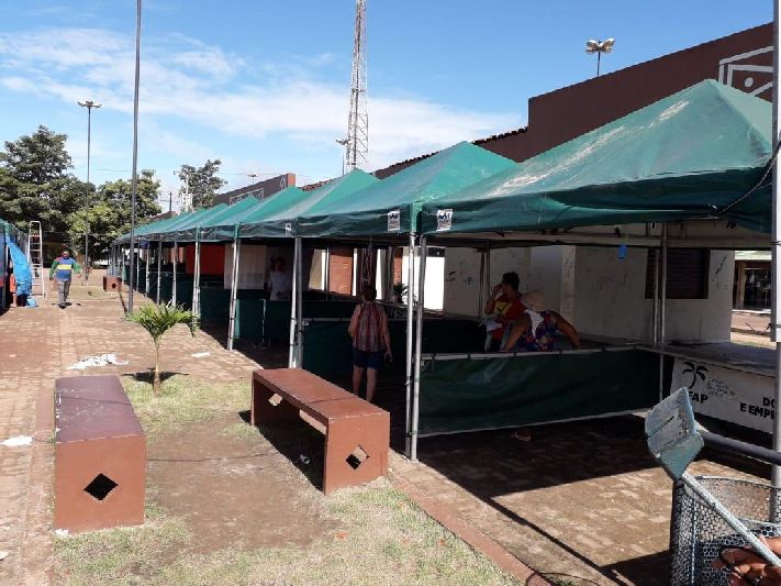 Parte da estrutura montada pelo governo do Estado em Oiapoque para abrigar artesãos e trabalhadores manuais