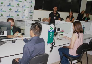 notícia: Super Fácil passa a ofertar serviços da Justiça Eleitoral na unidade do Centro, em Macapá