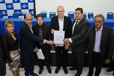 notícia: Amapá e Pará buscam soluções conjuntas para desenvolverem vocações produtivas