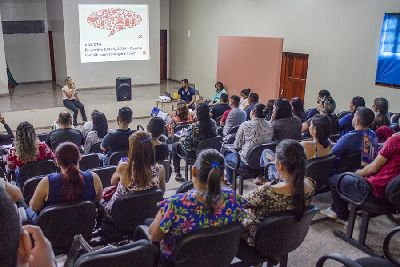 notícia: Atendimento para pacientes com HIV será descentralizado