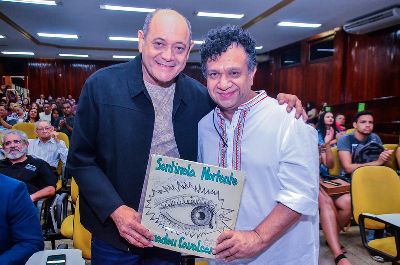 notícia: Ueap homenageia Osmar Júnior e Amadeu Cavalcante pelos 30 anos do álbum Sentinela Nortente