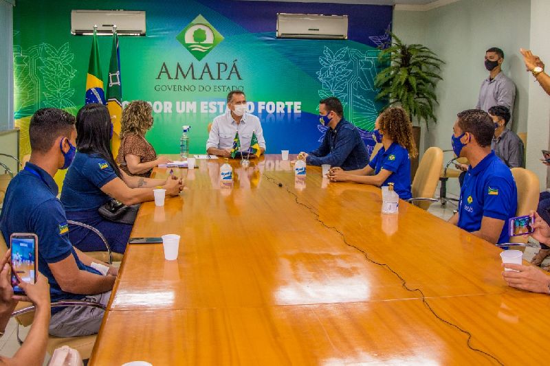 Prorrogação atende cerca de 8 mil jovens que seriam desligados do programa