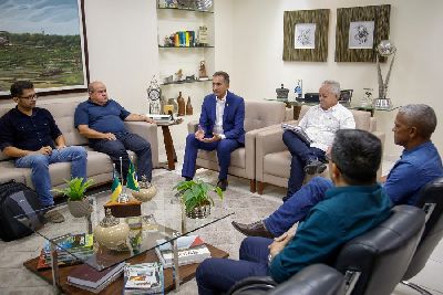 notícia: Governo define retomada das obras do Plano Rodoviário Estadual na região leste do Amapá