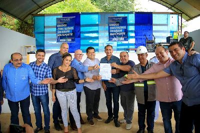 notícia: Avanço! Lourenço é interligado ao Sistema Nacional de Energia pelo Luz Para Todos