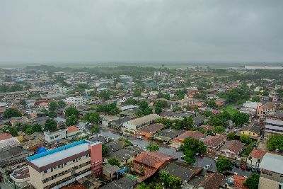 notícia: Dezembro indica chuvas acima da média, prevê meteorologia