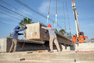 notícia: Ponte da Lagoa: nova etapa da obra inicia com montagem de vigas em concreto