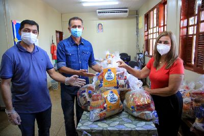 notícia: Kit Merenda em Casa beneficia mais de 20 mil alunos em Santana