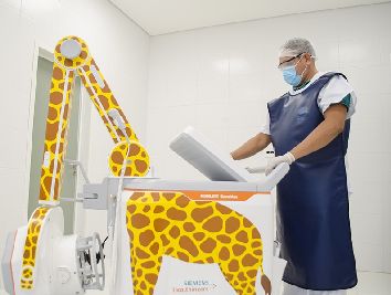 notícia: Raio-x com tecnologia de ponta vai auxiliar o tratamento de pacientes do Centro Covid HU