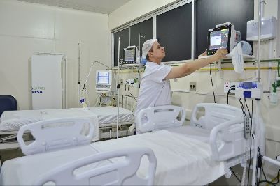 notícia: Com investimento do GEA, Hospital de Emergência ganha sala de estabilização