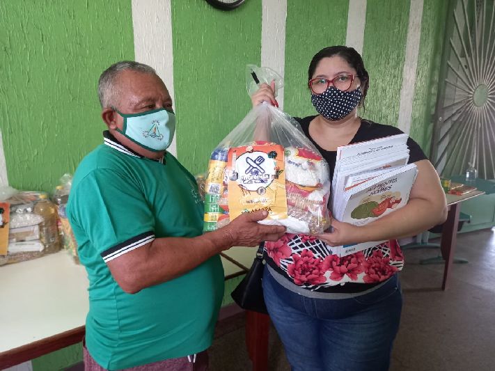 Inara, que recebeu o kit nesta sexta-feira, considera que a contribuição chegou em um momento importante.