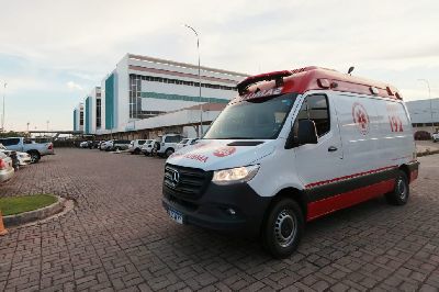 notícia: Por precaução, Governo transfere pacientes intensivos do HU para Centro Covid de Santana