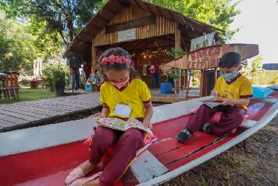 notícia: Projeto Samaúma das Palavras marca reabertura de visitações escolares no Museu Sacaca