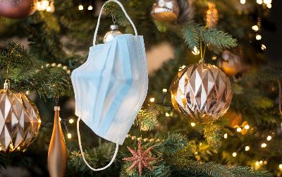 notícia: Estado orienta sobre cuidados contra a Covid-19 durante celebrações de fim de ano