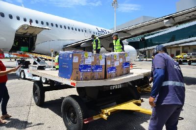 notícia: Amapá recebe 26.910 doses de vacinas; ao todo 54.110 doses chegaram em três dias