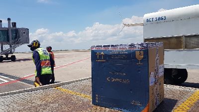 notícia: Governo do Estado recebe novo lote com 2.340 doses de imunizantes da Pfizer