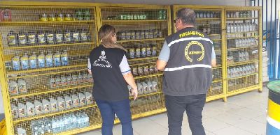 notícia: Sefaz e Procon fiscalizam cumprimento da redução de ICMS no diesel em postos de combustível