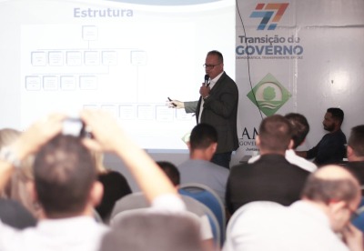 notícia: Zoneamento, transferências de terras e regularização fundiária são destaques em seminário de transição