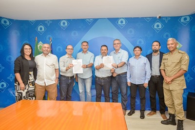 notícia: Nova Economia: Governo do Estado e Senai celebram convênio para a I Feira de Negócios e Inovação do Selo Amapá