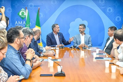 notícia: Waldez Góes e Clécio Luís iniciam processo de transição de governos