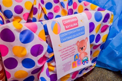 notícia: Cantinho da Alegria: Centro de Especialidades Odontológicas cria campanha natalina para arrecadação de brinquedos 