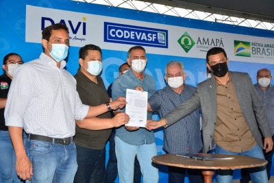 notícia: Governo e Codevasf firmam convênio para investir R$ 60 milhões na reestruturação da AP-010