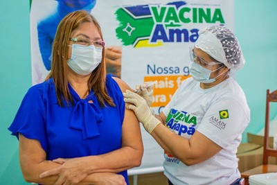 notícia: Covid-19: Amapá supera a marca de 1 milhão de doses de vacinas aplicadas