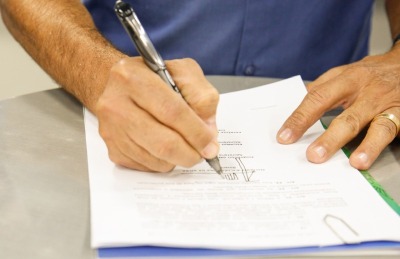 notícia: Waldez assina decreto de encerramento do exercício orçamentário e financeiro