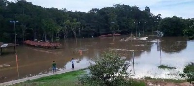notícia: Governo coordena ações de assistência humanitária para famílias afetadas por enchente em Pedra Branca do Amapari