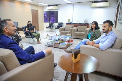 notícia: Governador debate desenvolvimento e geração de renda na Amazônia com representantes do Ministério da Agricultura