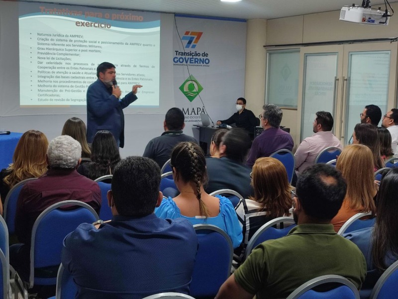 notícia: Transição de Governos: Amprev apresenta avanços no sistema previdenciário durante seminário de Transição