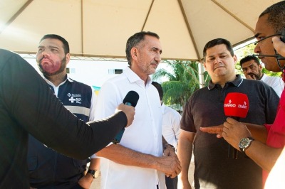 notícia: Legado: Waldez destaca avanços na saúde durante apresentação do projeto do Novo Hospital de Emergências