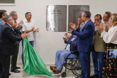 notícia: Waldez e Bancada Federal inauguram oficialmente a 1ª etapa do Hospital Universitário