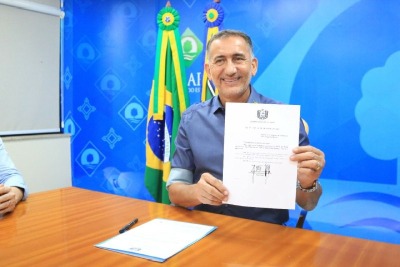 notícia: Waldez sanciona lei que institui o Dia Estadual do Ostomizado