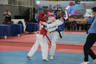 notícia: Gymnasiade: lutas de alto nível com atletas de todo Brasil marcam primeiro dia de competições 