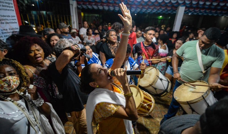 notícia: Ciclo do Marabaixo 2022: Domingo de Páscoa com as caixas rufando no bairro do Laguinho