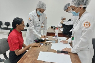 notícia: 'Orgulho de ser empregada doméstica', diz diarista atendida em ação de saúde e cidadania do Governo do Amapá